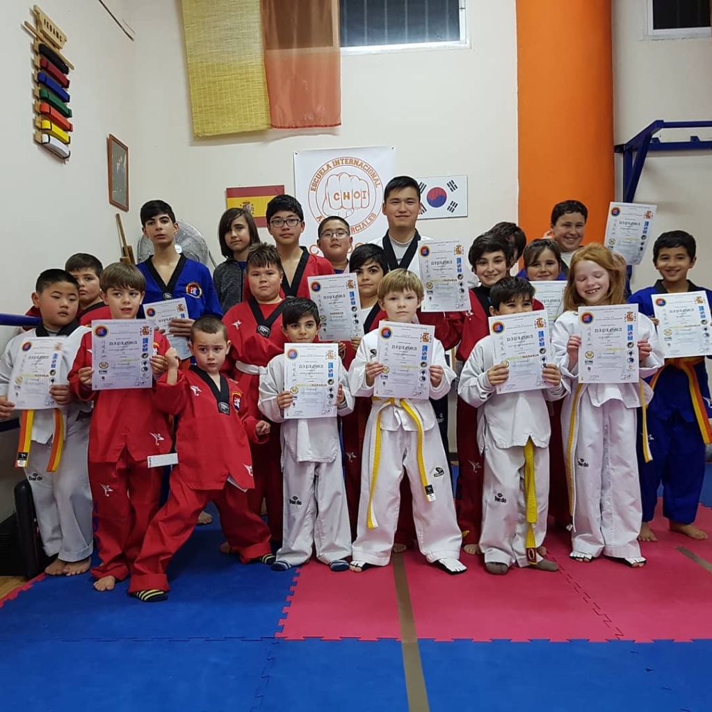 Taekwondo infantil choi